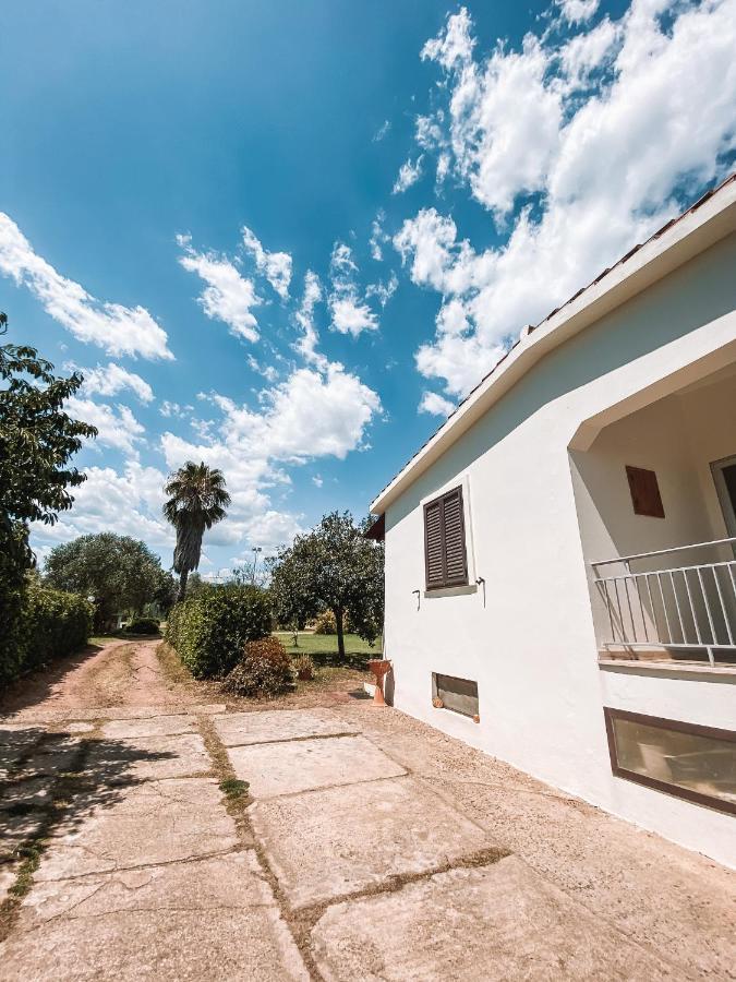 Villa Gladyr Lotzorai Esterno foto