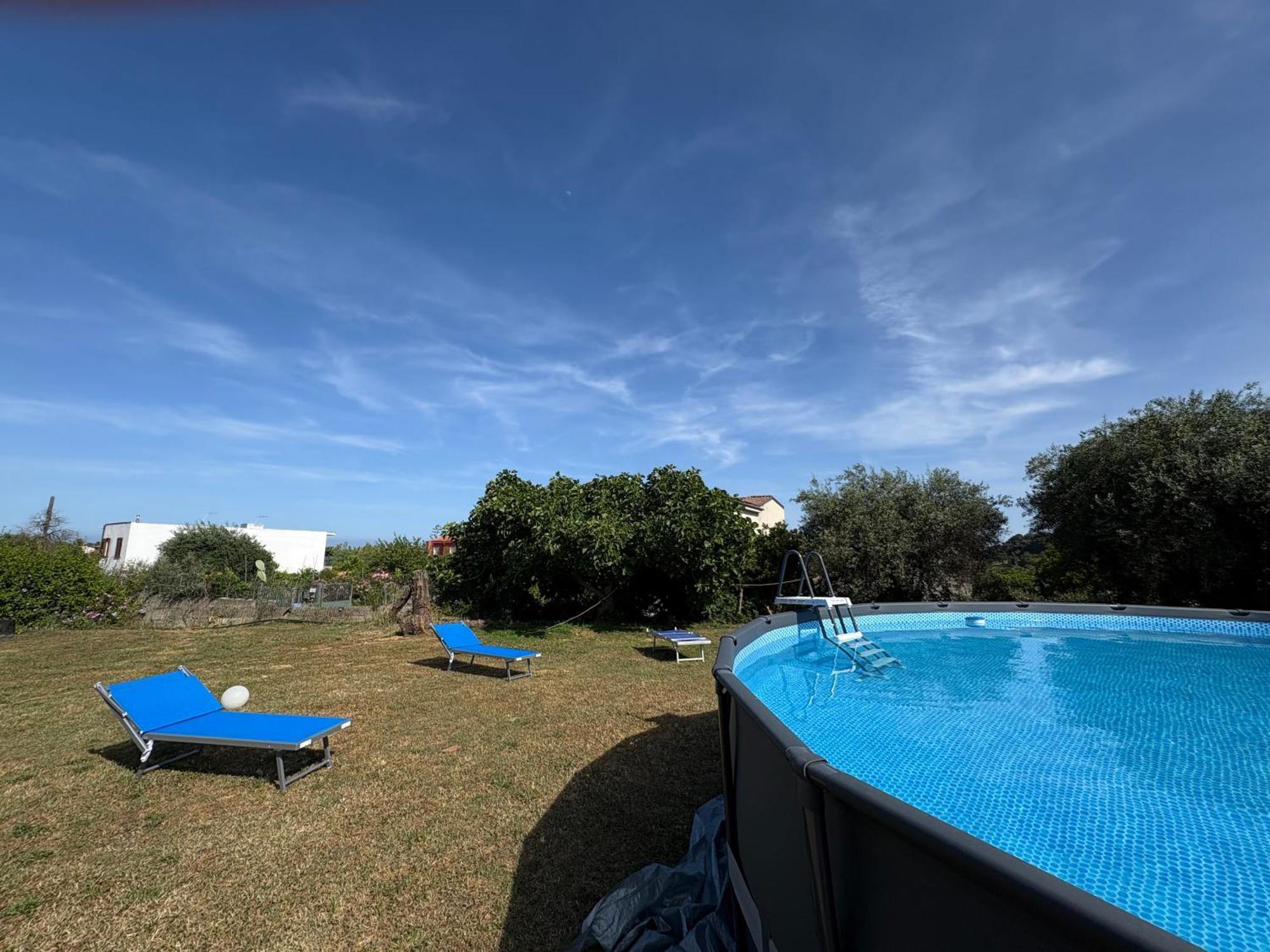 Villa Gladyr Lotzorai Esterno foto